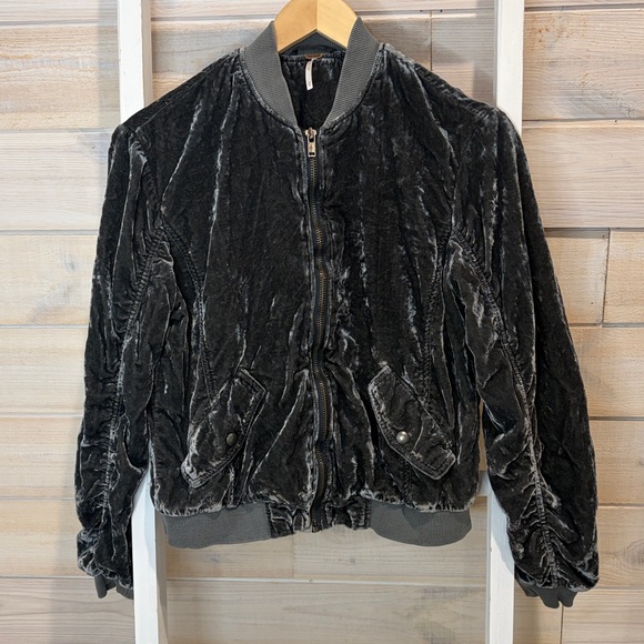 Free People velour bomber jacket - Picture 2 of 9